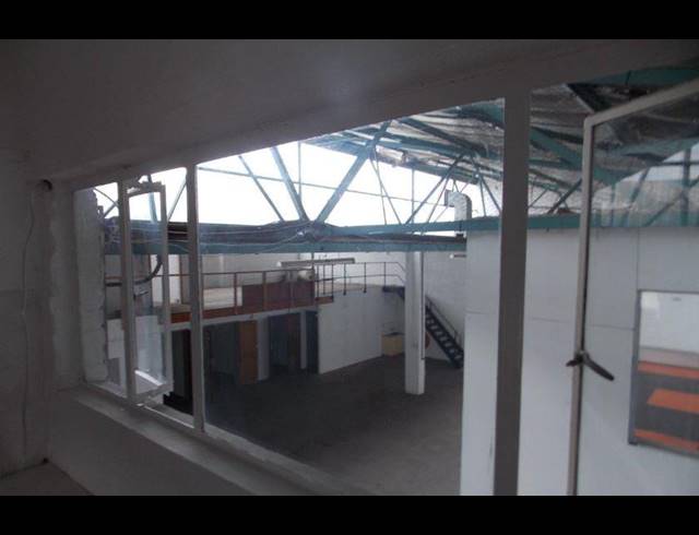 356M² WAREHOUSE TO LET IN EPPING INDUSTRIAL